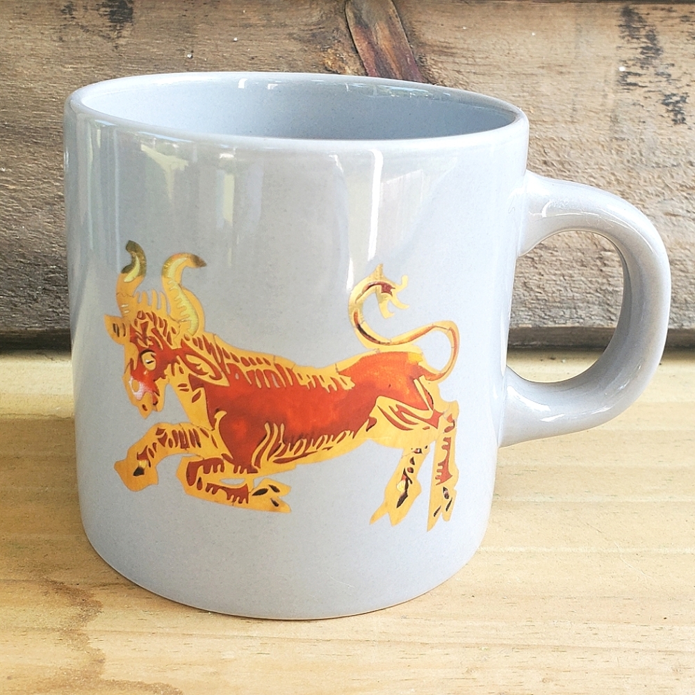 Taurus ♉️ 🐂 horoscope Gray 🩶 coffee or tea mug